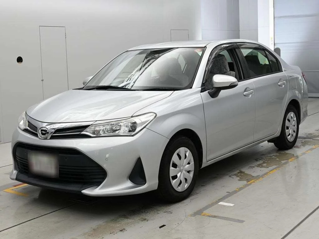 Toyota Corolla Axio NRE160 2018